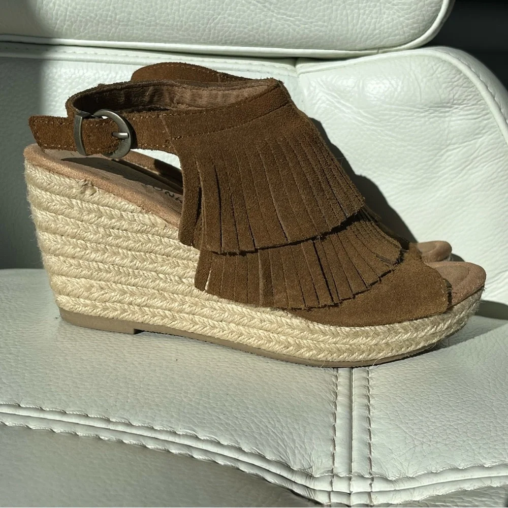 Minnetonka brown suede wedges